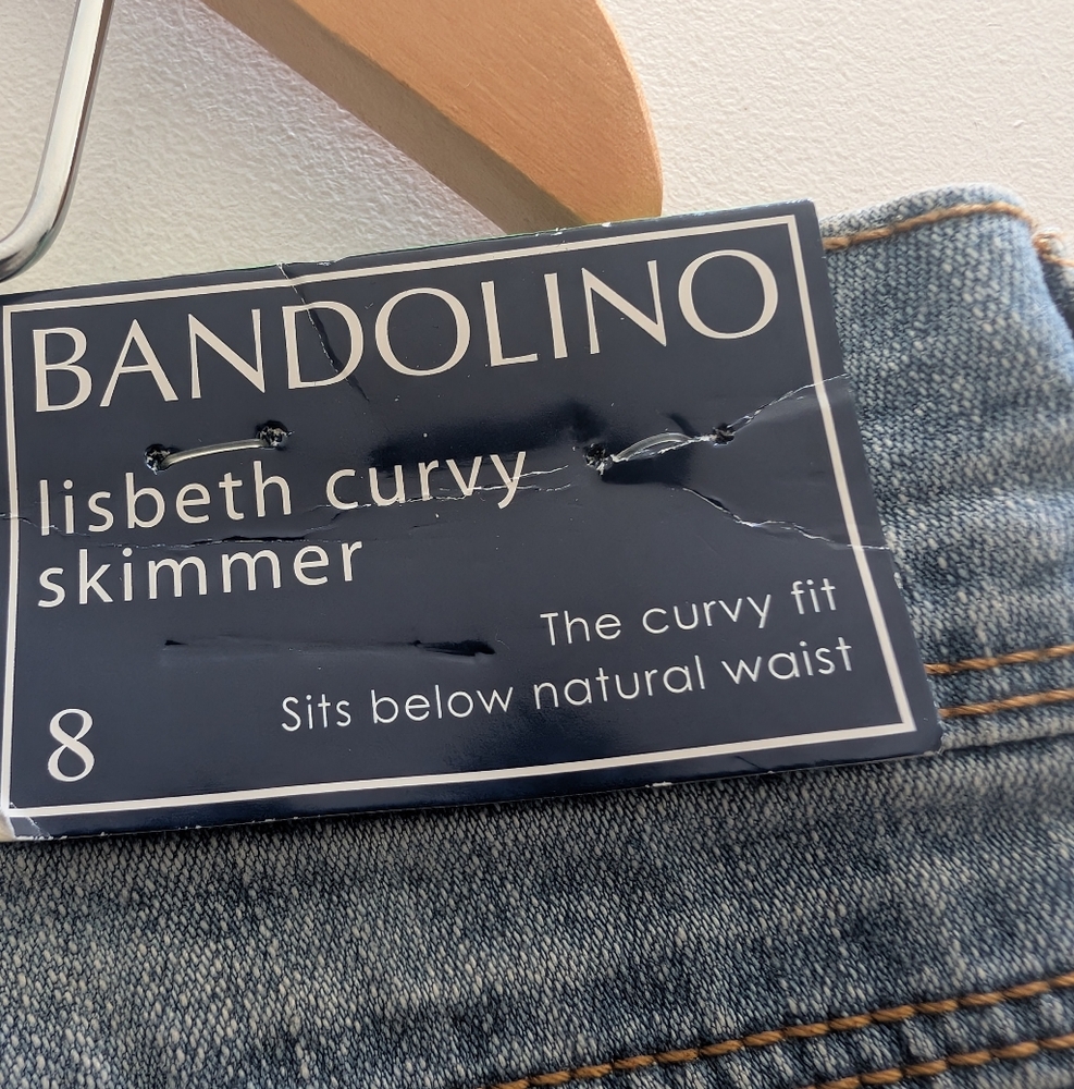 Bandolino Women's Ankle & Cropped Jeans - Blue Size 8 - Picture 5 of 8